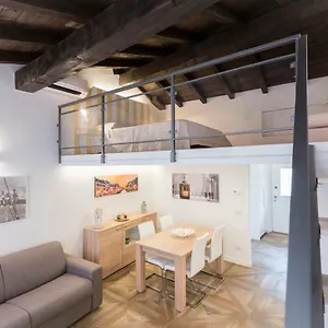 Apartment Luxury Centro, Mailand